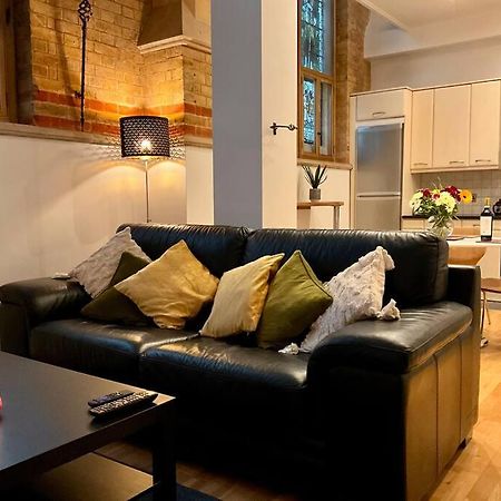 Magical Church Conversion In Watford Watford  Exterior photo